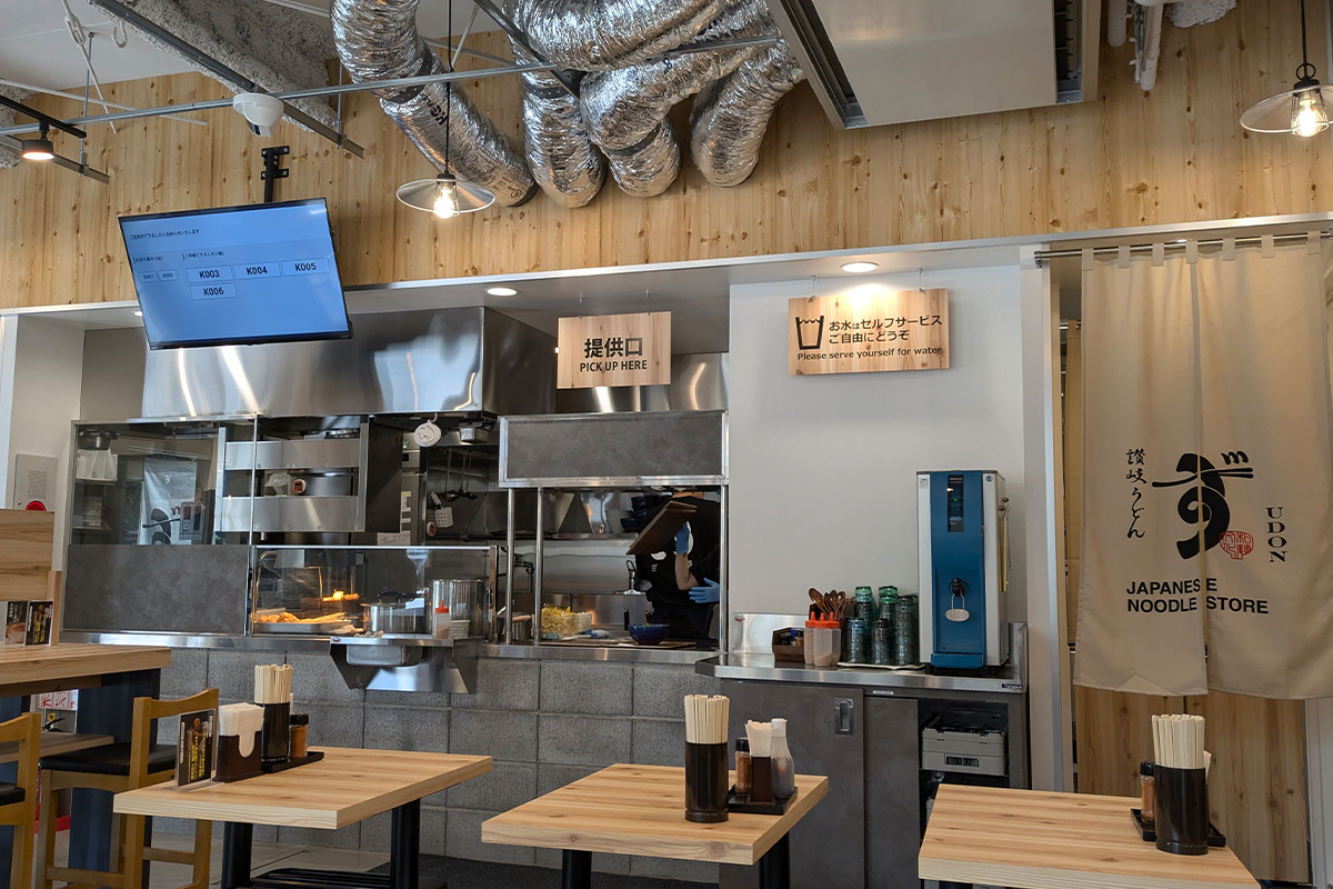 讃岐うどん ずずず 店内2